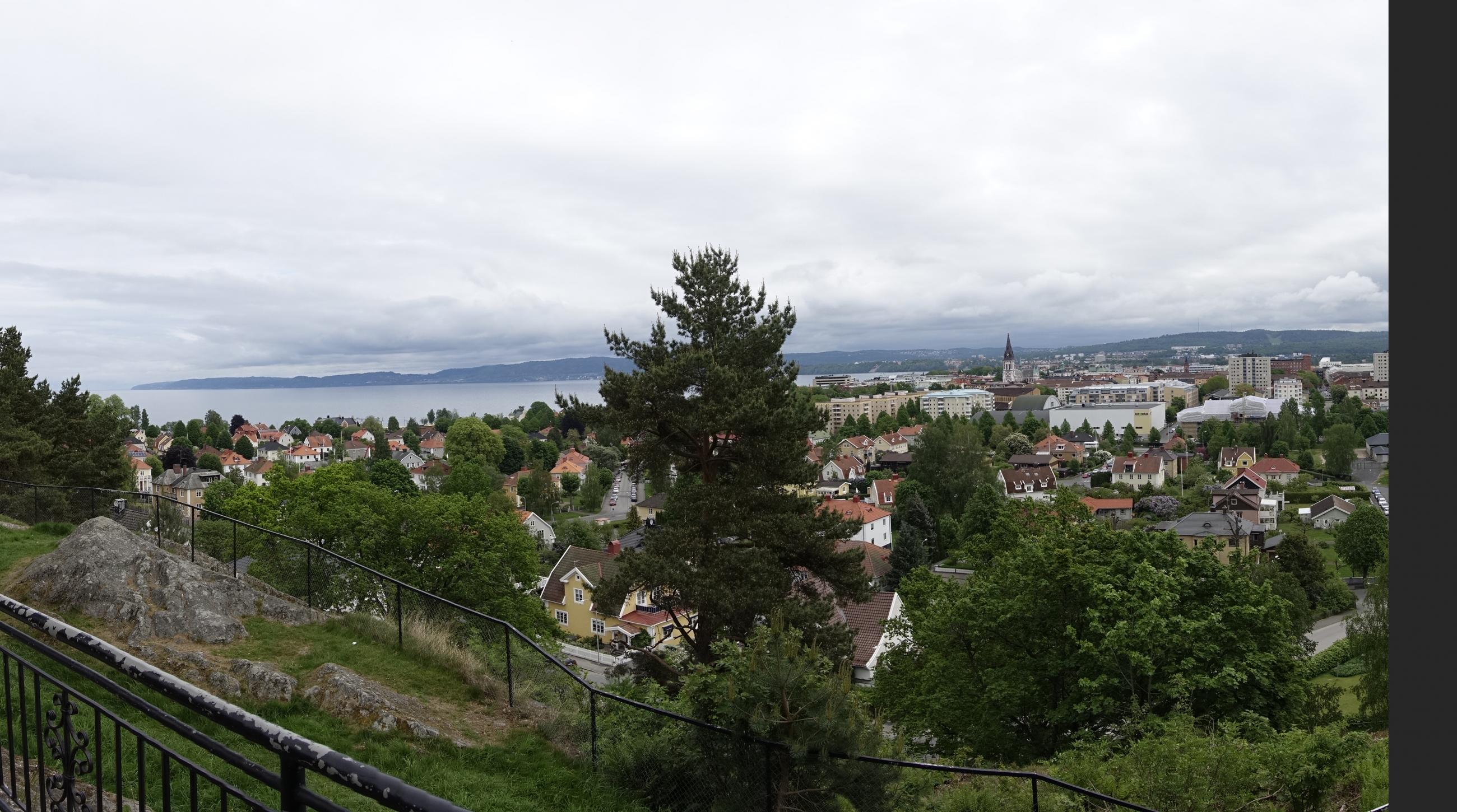Utsikt över Jönköping från Stadsparken